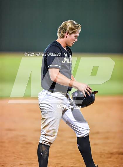 Thumbnail 1 in Liberty-Eylau vs. Pleasant Grove photogallery.
