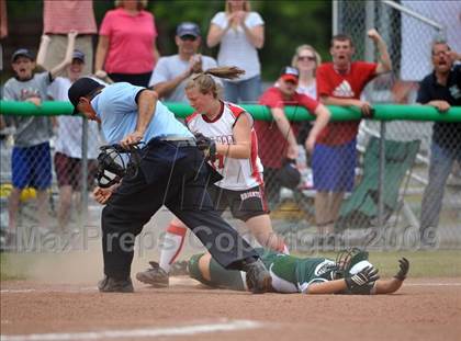 Thumbnail 2 in Floral Park vs. Franklin Academy (NYSPHSAA Class A Semifinal) photogallery.