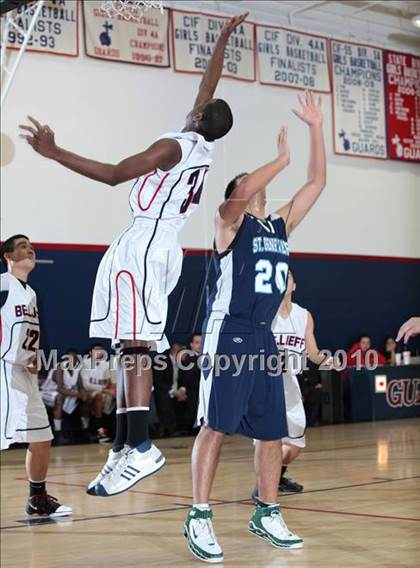 Thumbnail 2 in St. Genevieve @ Bellarmine-Jefferson photogallery.