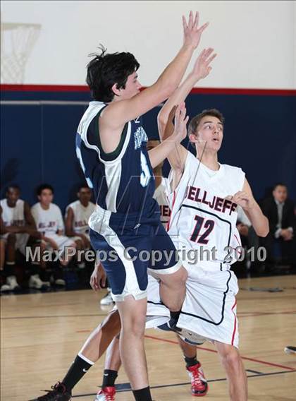 Thumbnail 1 in St. Genevieve @ Bellarmine-Jefferson photogallery.