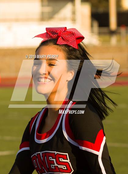 Thumbnail 1 in Montour @ New Castle photogallery.