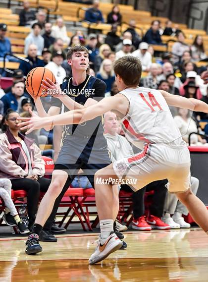 Thumbnail 2 in Notre Dame (SO) @ Mater Dei (CIF State SoCal DIV 1 Regional Playoff) photogallery.
