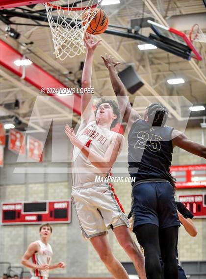 Thumbnail 3 in Notre Dame (SO) @ Mater Dei (CIF State SoCal DIV 1 Regional Playoff) photogallery.