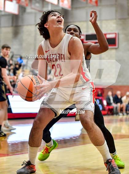 Thumbnail 3 in Notre Dame (SO) @ Mater Dei (CIF State SoCal DIV 1 Regional Playoff) photogallery.