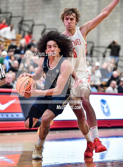 Thumbnail 2 in Notre Dame (SO) @ Mater Dei (CIF State SoCal DIV 1 Regional Playoff) photogallery.