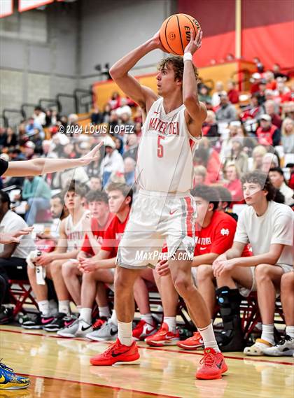 Thumbnail 1 in Notre Dame (SO) @ Mater Dei (CIF State SoCal DIV 1 Regional Playoff) photogallery.