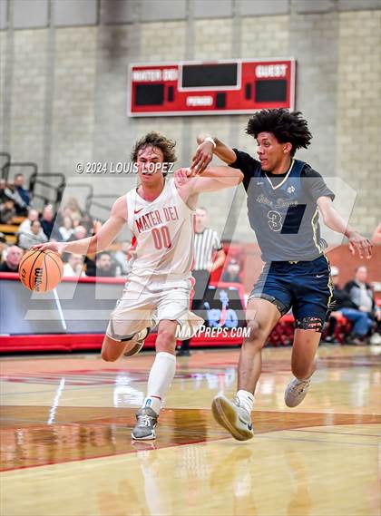 Thumbnail 2 in Notre Dame (SO) @ Mater Dei (CIF State SoCal DIV 1 Regional Playoff) photogallery.