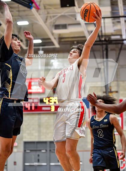 Thumbnail 2 in Notre Dame (SO) @ Mater Dei (CIF State SoCal DIV 1 Regional Playoff) photogallery.