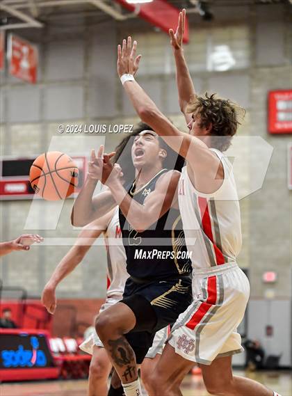 Thumbnail 3 in Notre Dame (SO) @ Mater Dei (CIF State SoCal DIV 1 Regional Playoff) photogallery.