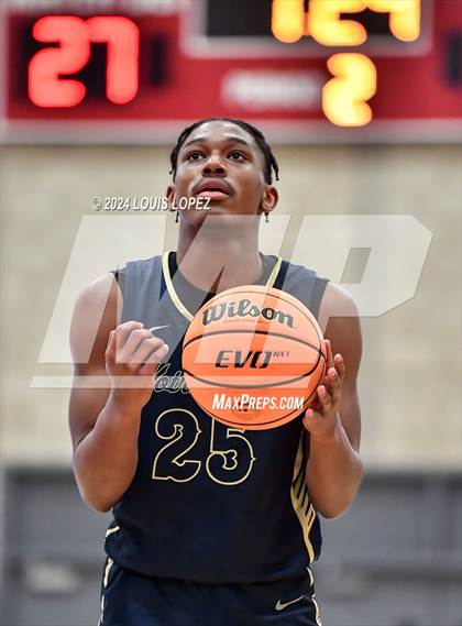 Thumbnail 3 in Notre Dame (SO) @ Mater Dei (CIF State SoCal DIV 1 Regional Playoff) photogallery.