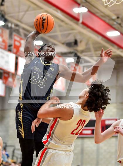 Thumbnail 3 in Notre Dame (SO) @ Mater Dei (CIF State SoCal DIV 1 Regional Playoff) photogallery.
