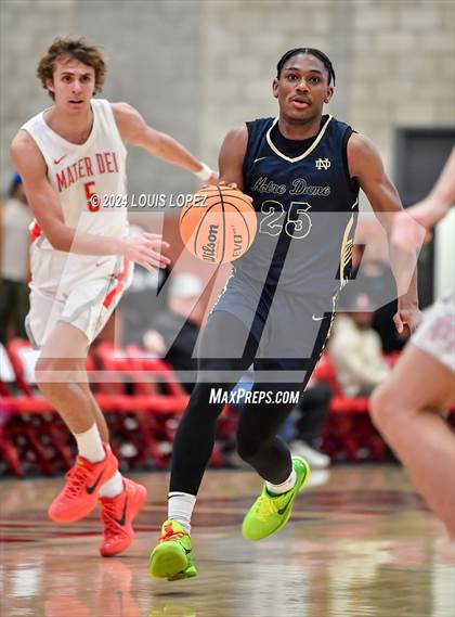 Thumbnail 3 in Notre Dame (SO) @ Mater Dei (CIF State SoCal DIV 1 Regional Playoff) photogallery.