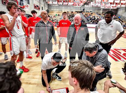 Thumbnail 1 in Notre Dame (SO) @ Mater Dei (CIF State SoCal DIV 1 Regional Playoff) photogallery.