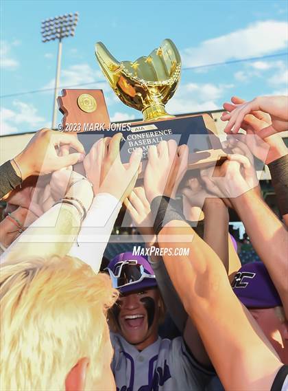 Thumbnail 3 in Northwest Christian vs. Valley Christian (AIA 3A Final - Awards) photogallery.