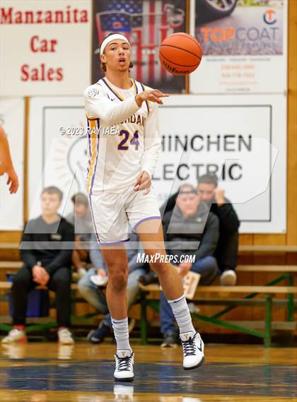 Thumbnail 1 in Archbishop Riordan vs. San Ramon Valley (Gridley Invitational Tournament) photogallery.