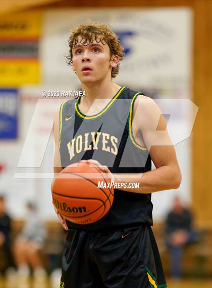 Thumbnail 2 in Archbishop Riordan vs. San Ramon Valley (Gridley Invitational Tournament) photogallery.