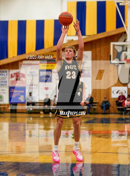 Thumbnail 1 in Archbishop Riordan vs. San Ramon Valley (Gridley Invitational Tournament) photogallery.