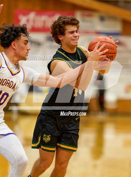 Thumbnail 1 in Archbishop Riordan vs. San Ramon Valley (Gridley Invitational Tournament) photogallery.