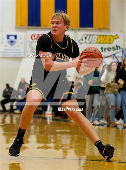 Thumbnail 2 in Archbishop Riordan vs. San Ramon Valley (Gridley Invitational Tournament) photogallery.