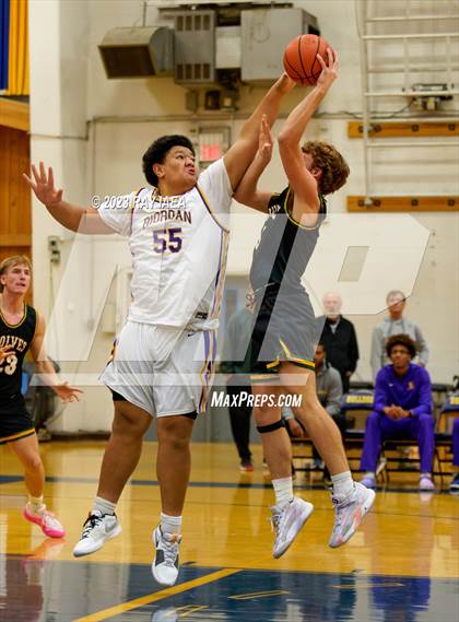 Thumbnail 2 in Archbishop Riordan vs. San Ramon Valley (Gridley Invitational Tournament) photogallery.