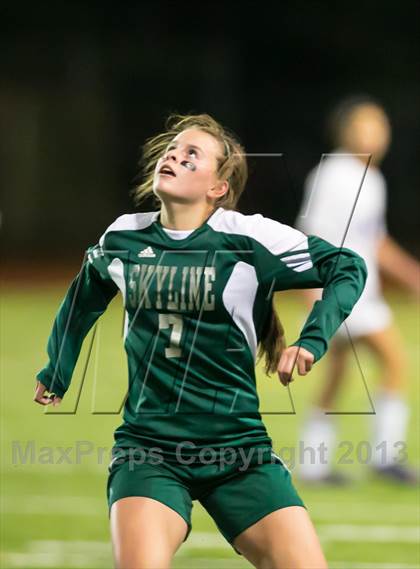 Thumbnail 2 in Skyline vs. Issaquah (WIAA 4A Quaterfinal)  photogallery.