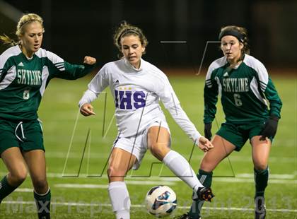 Thumbnail 1 in Skyline vs. Issaquah (WIAA 4A Quaterfinal)  photogallery.