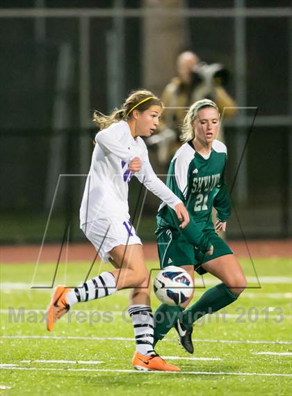 Thumbnail 1 in Skyline vs. Issaquah (WIAA 4A Quaterfinal)  photogallery.