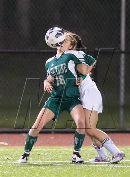 Thumbnail 1 in Skyline vs. Issaquah (WIAA 4A Quaterfinal)  photogallery.