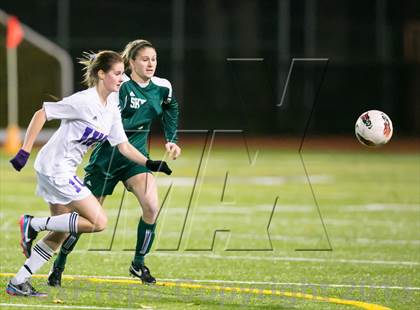 Thumbnail 2 in Skyline vs. Issaquah (WIAA 4A Quaterfinal)  photogallery.