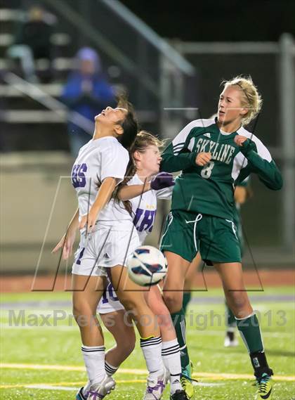 Thumbnail 1 in Skyline vs. Issaquah (WIAA 4A Quaterfinal)  photogallery.