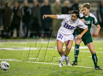 Thumbnail 2 in Skyline vs. Issaquah (WIAA 4A Quaterfinal)  photogallery.