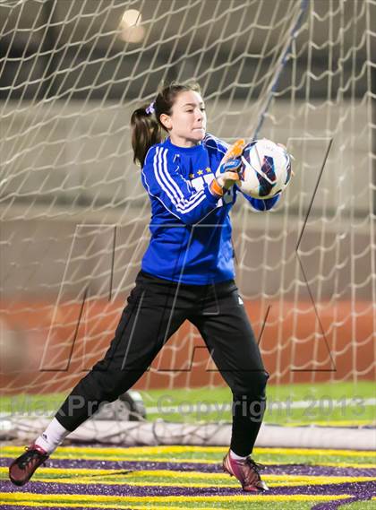 Thumbnail 3 in Skyline vs. Issaquah (WIAA 4A Quaterfinal)  photogallery.