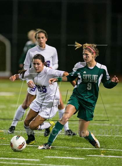 Thumbnail 3 in Skyline vs. Issaquah (WIAA 4A Quaterfinal)  photogallery.