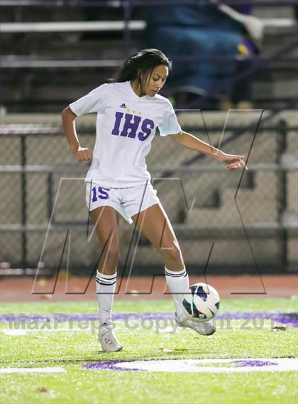 Thumbnail 3 in Skyline vs. Issaquah (WIAA 4A Quaterfinal)  photogallery.
