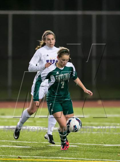 Thumbnail 3 in Skyline vs. Issaquah (WIAA 4A Quaterfinal)  photogallery.