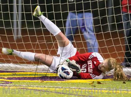 Thumbnail 1 in Skyline vs. Issaquah (WIAA 4A Quaterfinal)  photogallery.