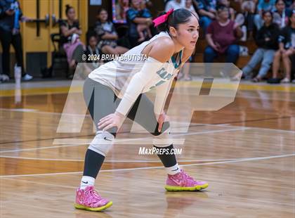 Thumbnail 3 in Moanalua vs Kapolei (OIA Division 1 Final) photogallery.