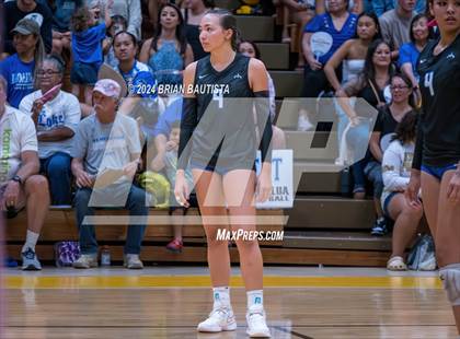 Thumbnail 2 in Moanalua vs Kapolei (OIA Division 1 Final) photogallery.