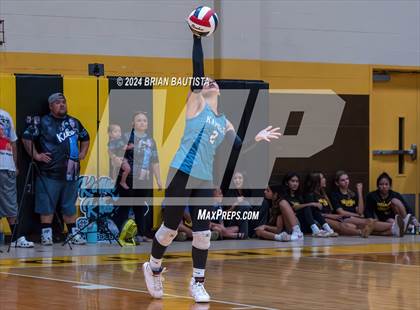 Thumbnail 2 in Moanalua vs Kapolei (OIA Division 1 Final) photogallery.