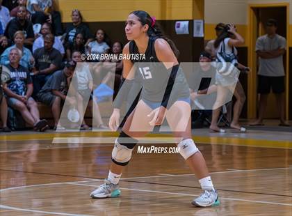 Thumbnail 3 in Moanalua vs Kapolei (OIA Division 1 Final) photogallery.