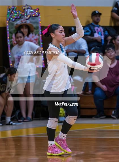 Thumbnail 1 in Moanalua vs Kapolei (OIA Division 1 Final) photogallery.