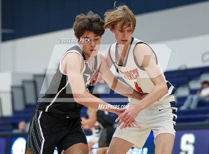 Thumbnail 3 in Capistrano Valley vs. Cypress photogallery.