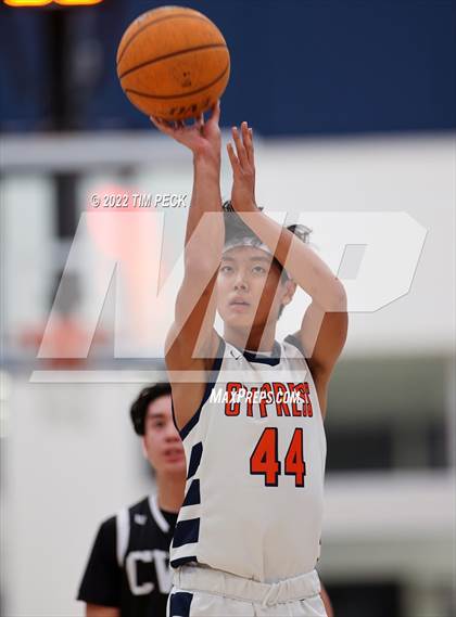Thumbnail 3 in Capistrano Valley vs. Cypress photogallery.