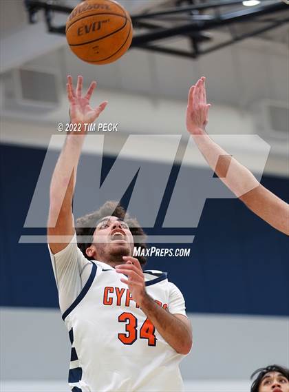 Thumbnail 3 in Capistrano Valley vs. Cypress photogallery.