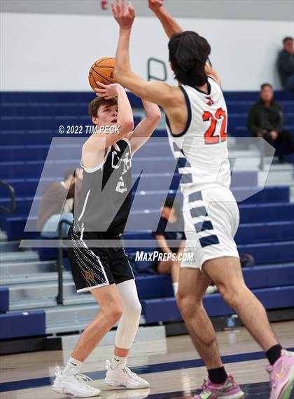 Thumbnail 2 in Capistrano Valley vs. Cypress photogallery.