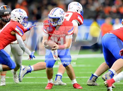 Thumbnail 1 in John Curtis Christian vs. Catholic-B.R. (LHSAA 5A D1 Final)  photogallery.