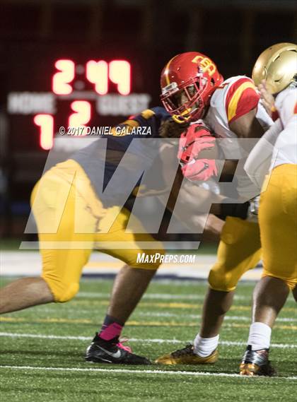 Thumbnail 3 in St. Thomas Aquinas vs Deerfield Beach photogallery.