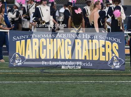 Thumbnail 2 in St. Thomas Aquinas vs Deerfield Beach photogallery.