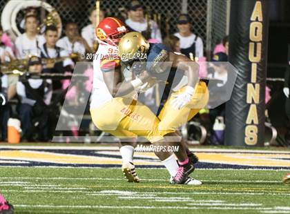 Thumbnail 1 in St. Thomas Aquinas vs Deerfield Beach photogallery.