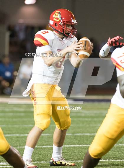 Thumbnail 1 in St. Thomas Aquinas vs Deerfield Beach photogallery.
